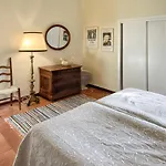 Βίλα Elegant In With Private Pool