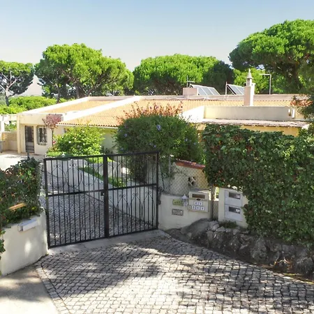 Vila Elegant In With Private Pool