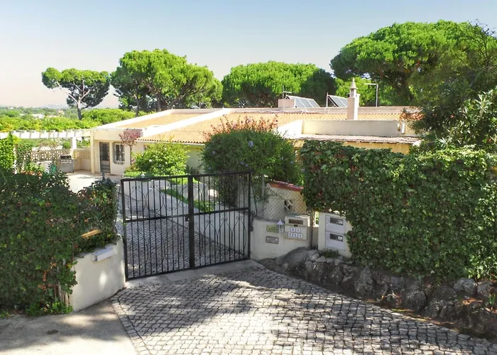 Villa Elegant In With Private Pool
