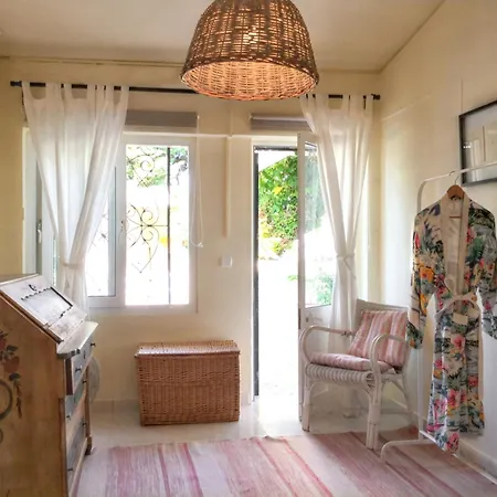 Elegant In With Private Pool *